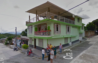 Vendo casa esquinera en Ibagué con 4 rentas de 378 m2