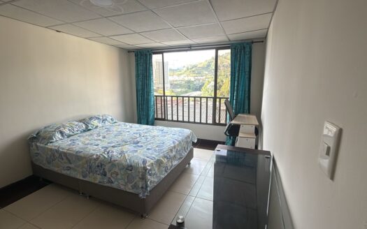 Cuarto Amoblado La Enea