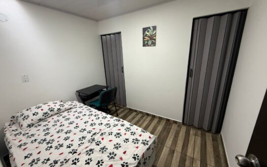 Arriendo Habitación en La Enea